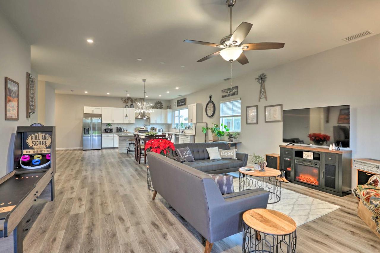 Stunning Clovis Home About 1 Mile To Old Town! Eksteriør bilde