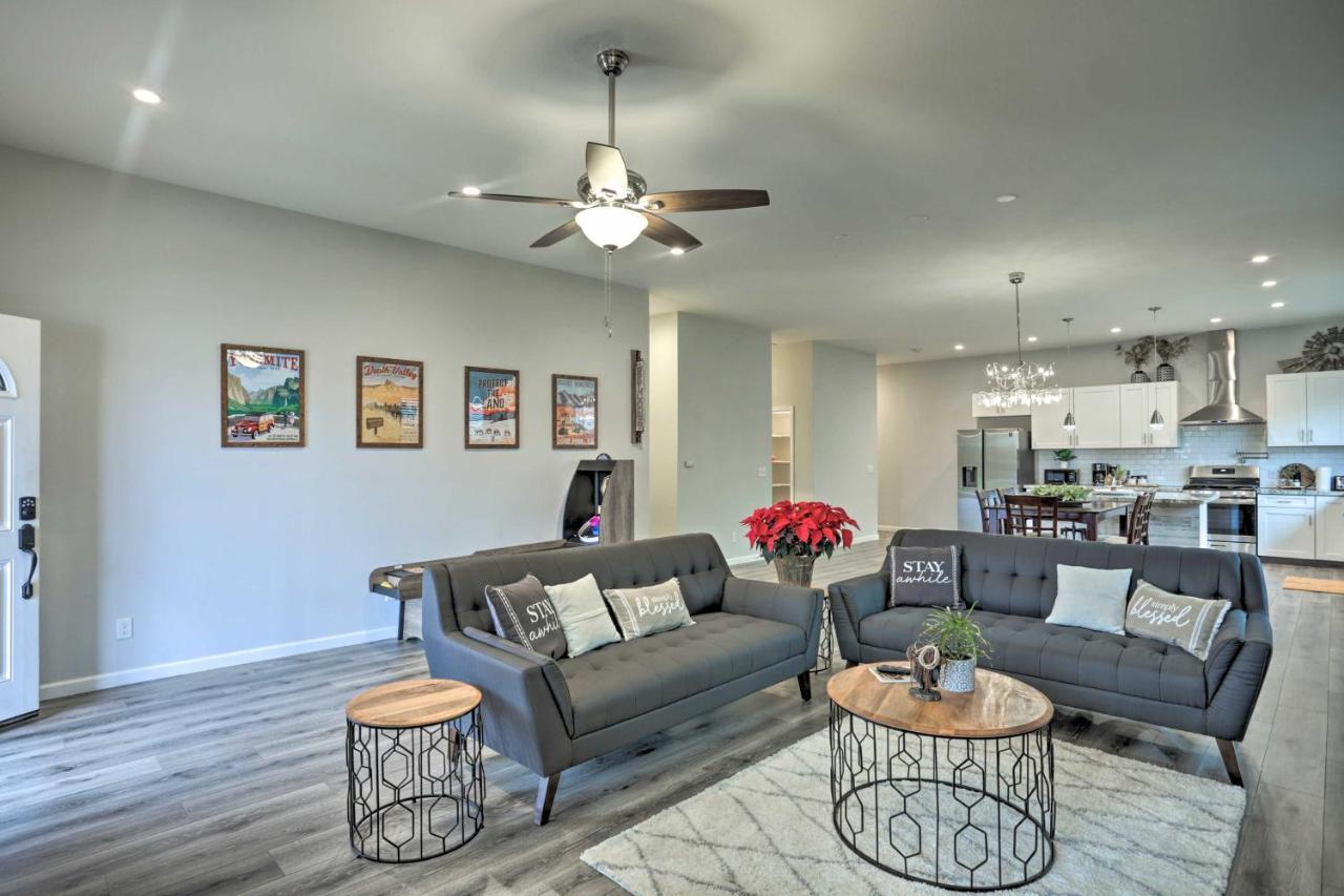 Stunning Clovis Home About 1 Mile To Old Town! Eksteriør bilde