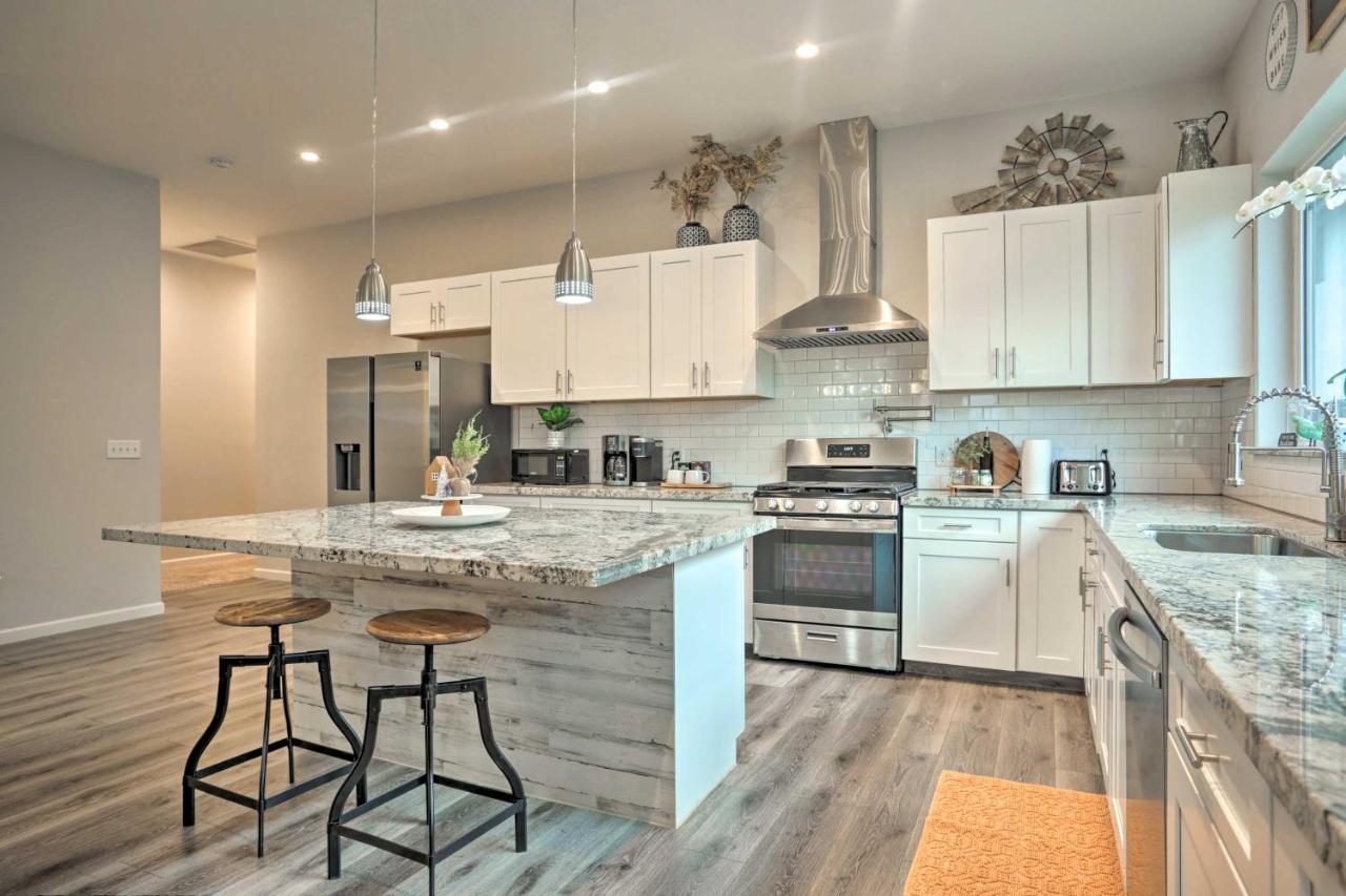 Stunning Clovis Home About 1 Mile To Old Town! Eksteriør bilde