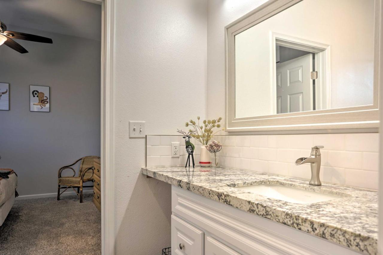 Stunning Clovis Home About 1 Mile To Old Town! Eksteriør bilde