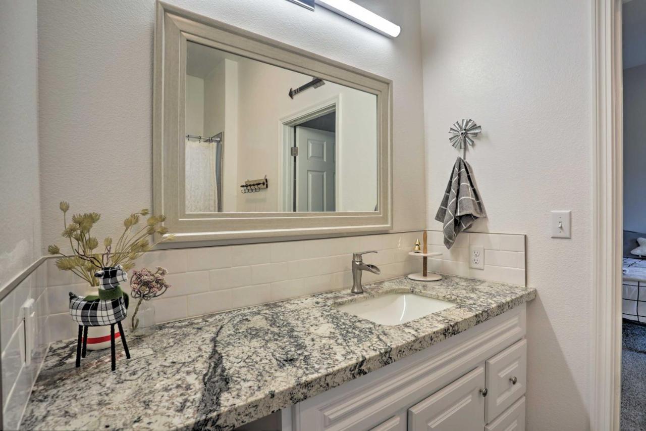 Stunning Clovis Home About 1 Mile To Old Town! Eksteriør bilde